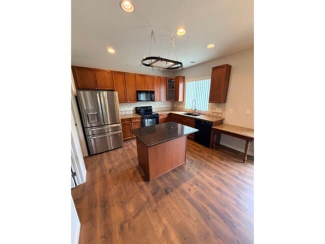 Foto del edificio - 10552 Vaughn Ct