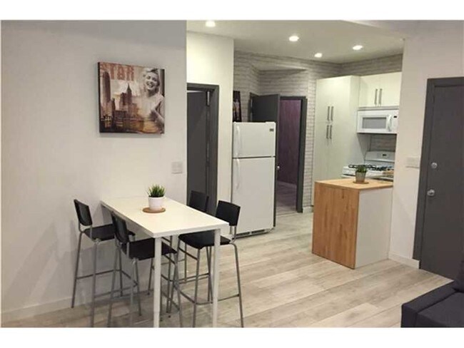 Foto del edificio - 1351 Meridian Ave