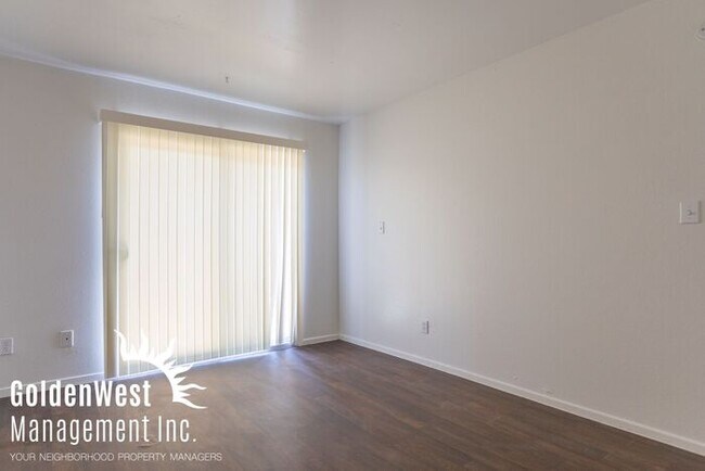 Foto del edificio - Charming 2Bdm 1Ba Apartment with Private B...