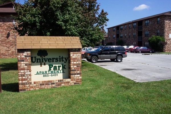 Foto principal - University Park Apartments