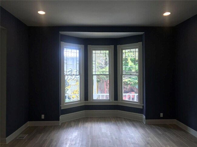 Foto del edificio - 653 Wylie St SE