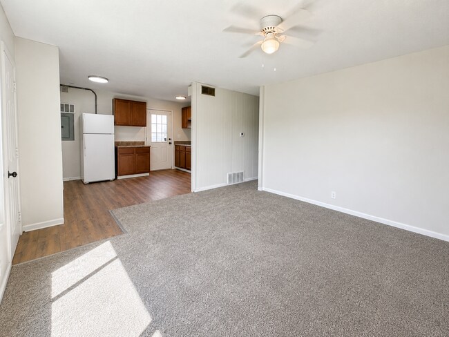 Foto del edificio - Cozy Columbus Home with Yard and Convenient Location