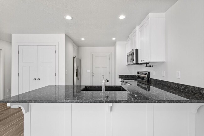 Foto del edificio - 917 N 100 W