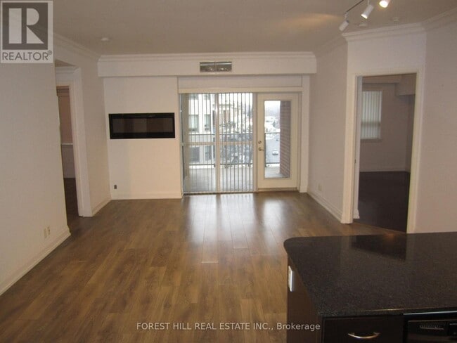 Building Photo - 83 Woodbridge Ave