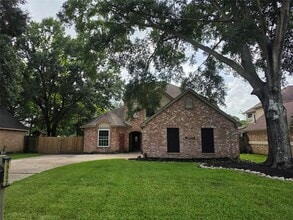 Building Photo - 19507 Oak Station Dr