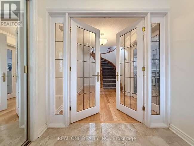 Building Photo - 1759 Sherwood Forrest Cir