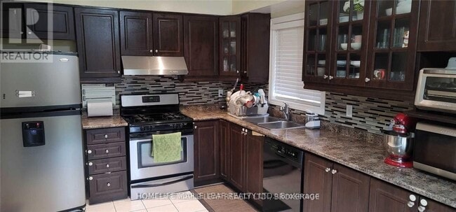 Building Photo - 44 Redpoll Ct