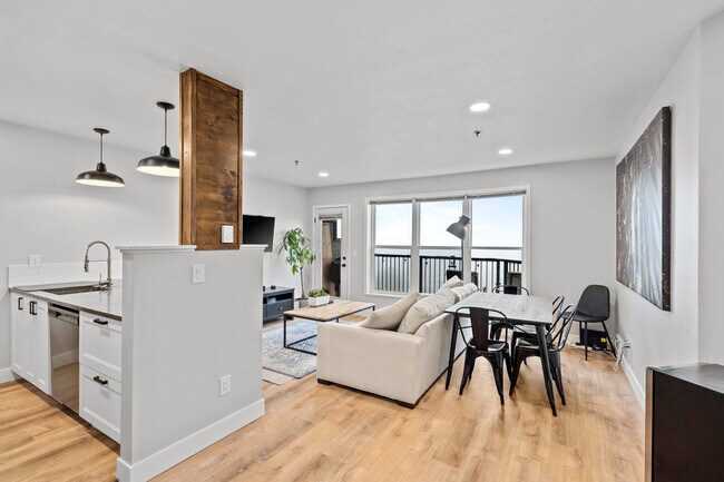 Foto del edificio - 310 NW Uptown Ter