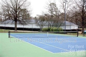 Building Photo - 18817 Nautical Dr