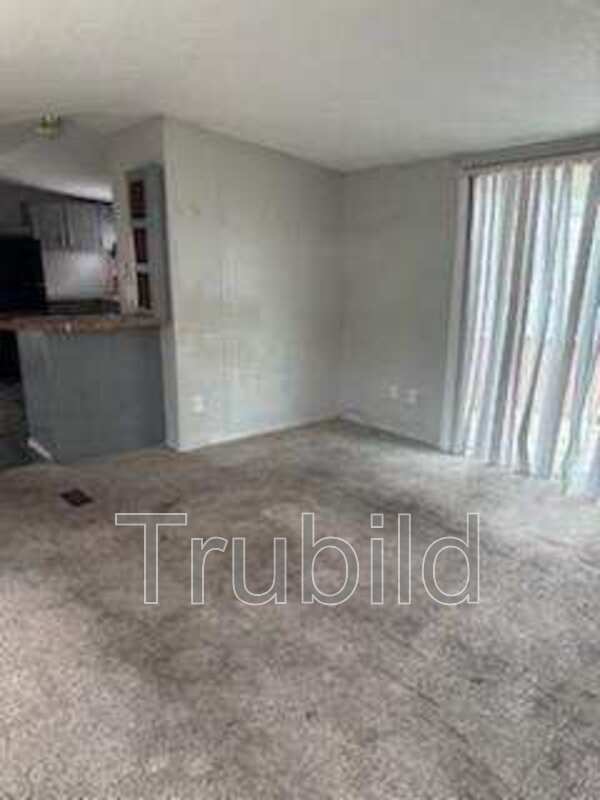 Foto del edificio - 44 Somerset Dr