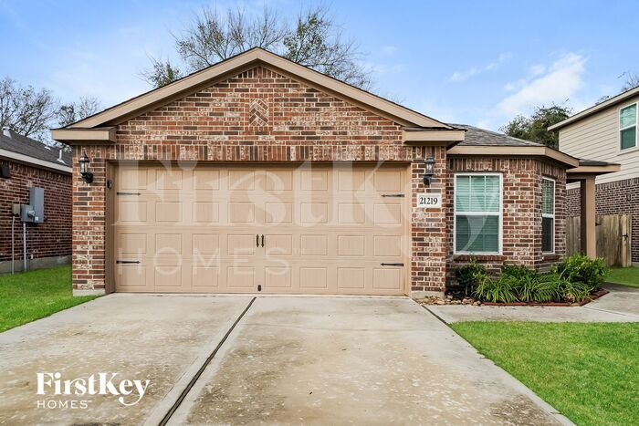 Primary Photo - 21219 Slate Bend Dr