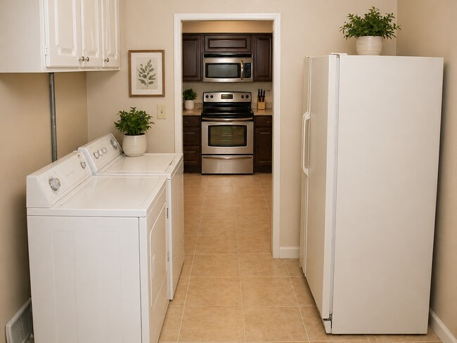 Foto del edificio - 5 Bedroom 3 Bath home close to ASU - POOL AND TURF BACKYARD