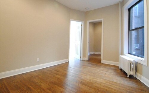 Foto del edificio - 224 Thompson St