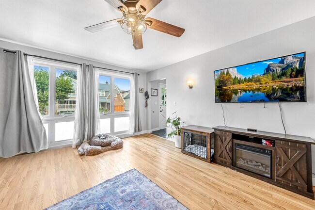 Building Photo - 12 Pavonia Ct