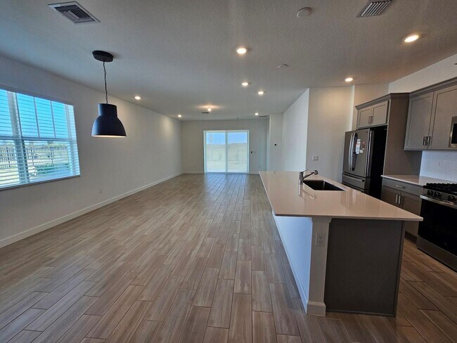 Building Photo - 1374 Tangled Orchard Tr