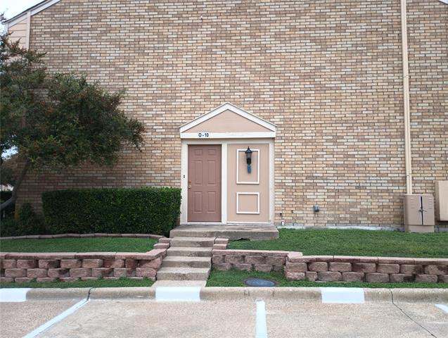 Foto del edificio - 2500 E Park Blvd