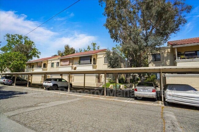 Building Photo - 27240 Luther Dr.