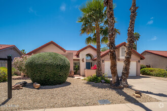 Building Photo - 11063 E Sahuaro Dr