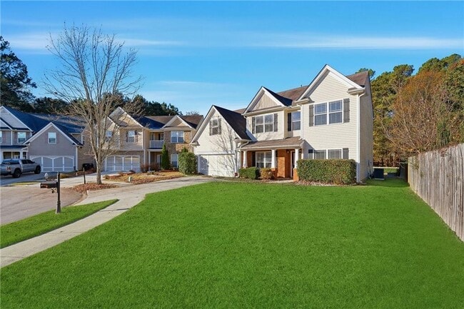 Foto del edificio - 5670 Winter Bluff Way NE