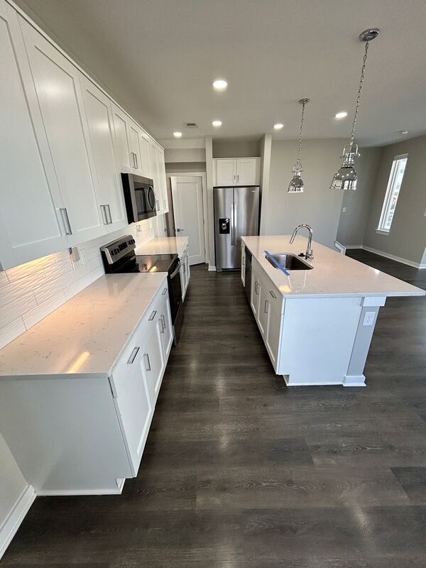 Building Photo - 600 Mason Ward Pl