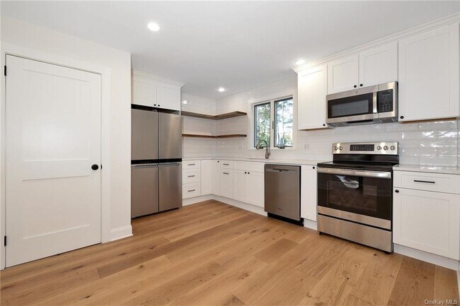 Foto del edificio - 32 School St