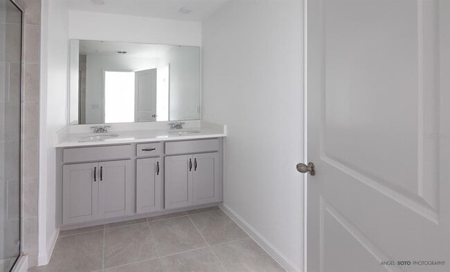 Building Photo - 7810 Clove Hitch Wy