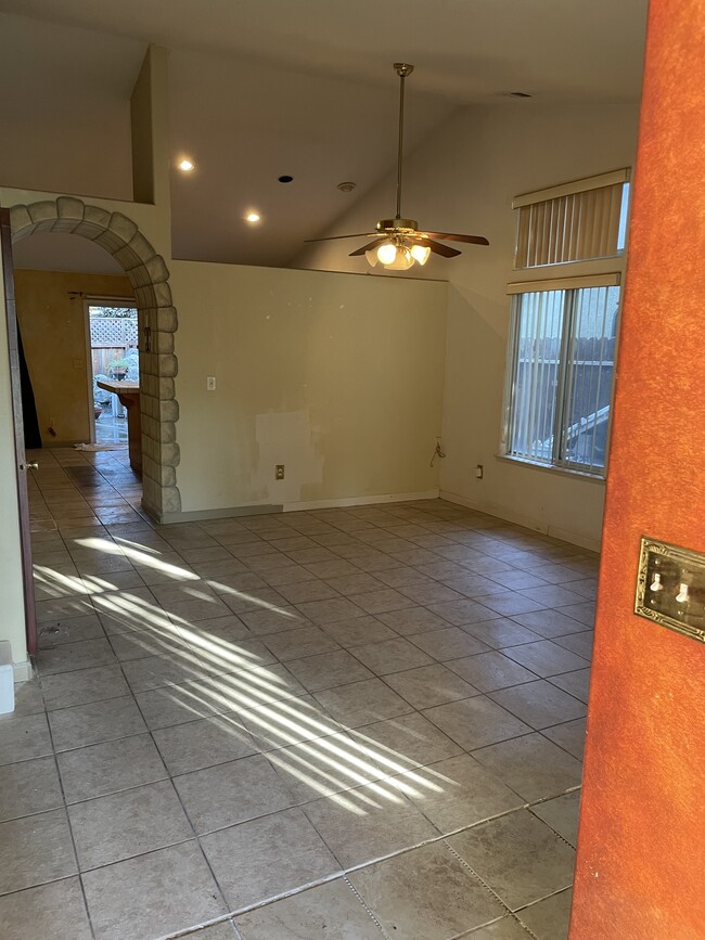 Dining Room Area - 5416 Indian Ridge Ln