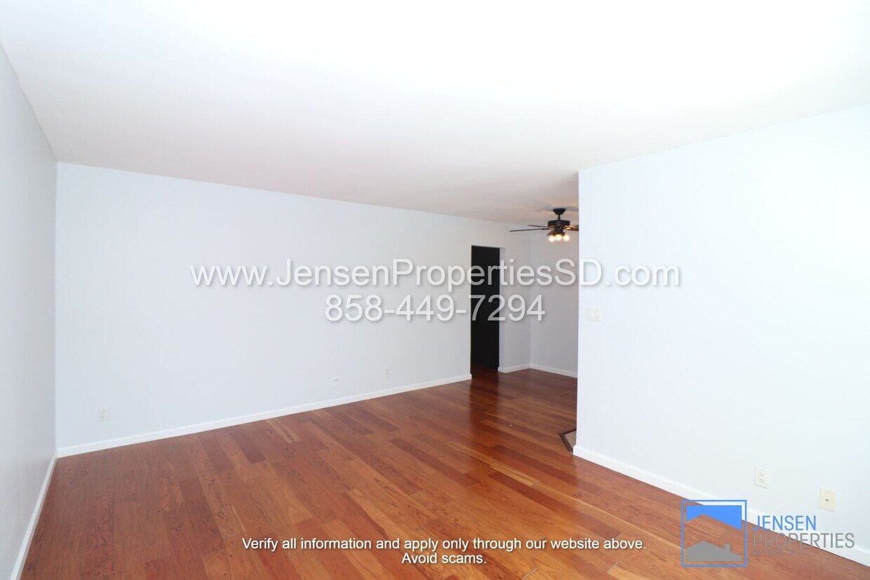Foto principal - 1 Bed, 1 Bath Condo w/ Gated Parking, Comm...