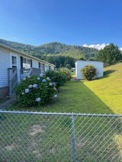 Foto del edificio - 6153 Belcher Mountain Rd