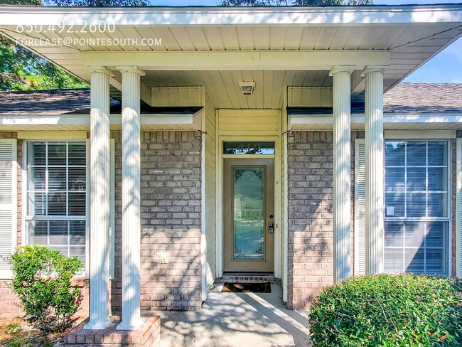 Building Photo - 412 Bay Oaks Dr