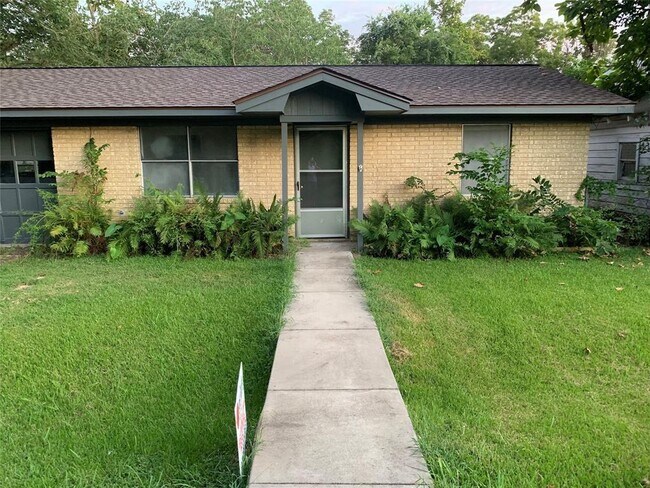 Foto del edificio - 504 Colorado St