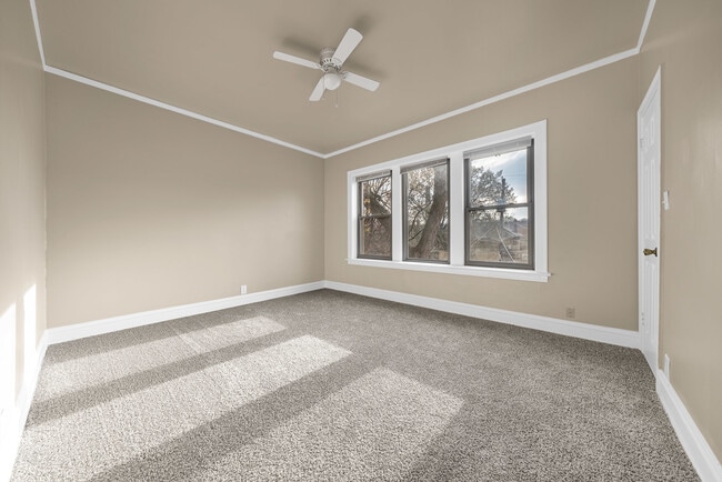 Building Photo - 7751 S Saginaw Ave