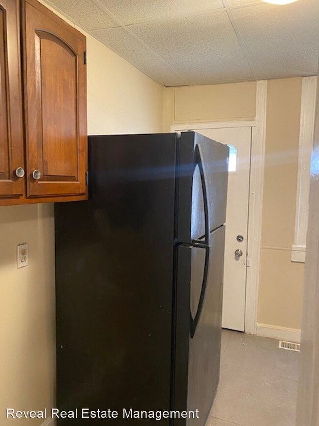 Building Photo - 2 br, 1 bath House - 30 N Abington Ave.