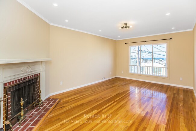 Foto del edificio - 2416 38th Ave