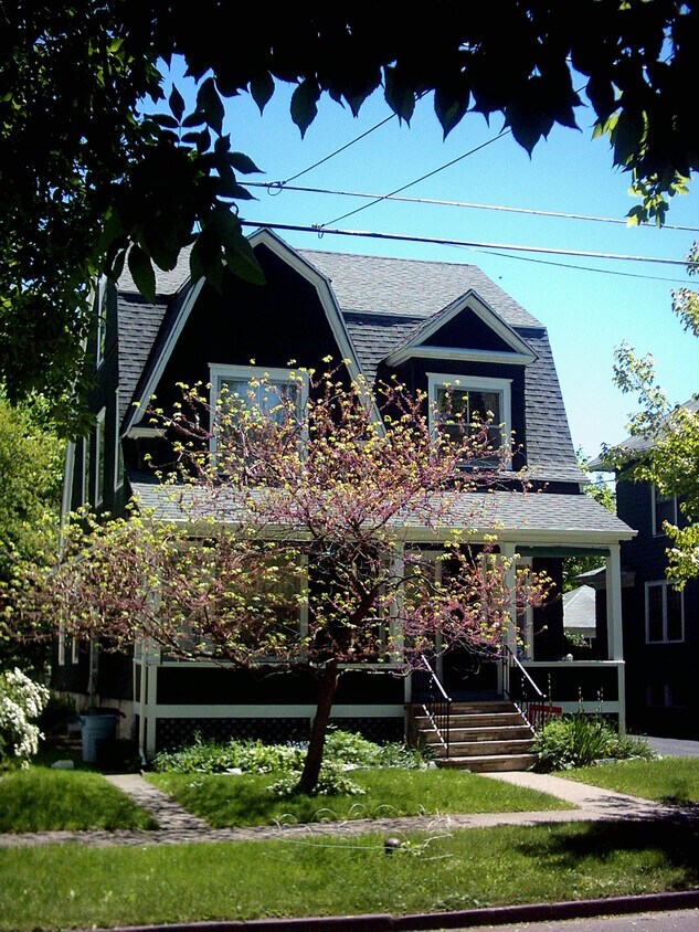 751 Allen St Unit 2, Syracuse, NY 13210 Apartments in Syracuse, NY