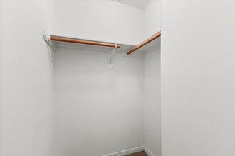 Building Photo - 9406 Laurel Wind Ct