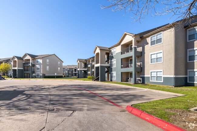 Exterior alternativo - Mayfield Park Apartments