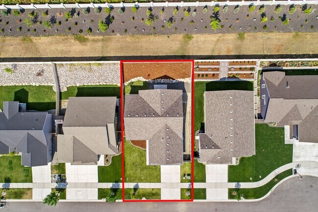 Foto del edificio - Great home just outside of Post Falls