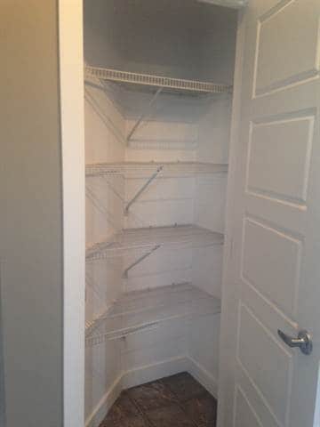 Photo du bâtiment - 9806-9889 StUnit BKey 149