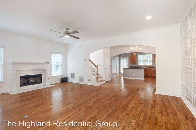 Building Photo - 3 br, 2.5 bath House - 87 Ormond St SE