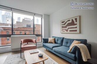 Building Photo - 500 W 56th St