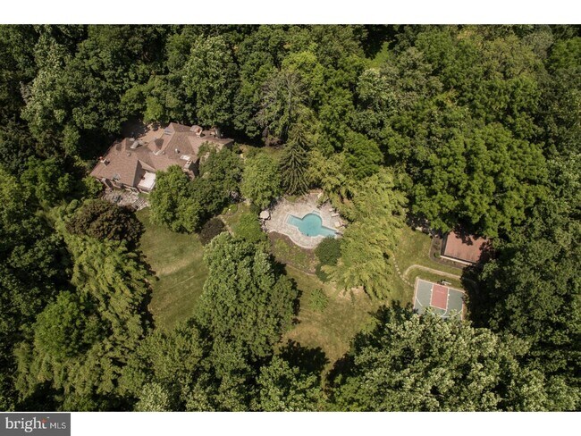Foto del edificio - 2926 Comfort Rd