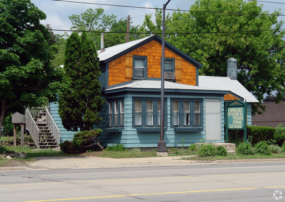 Foto del edificio - 5863 Dixie Hwy