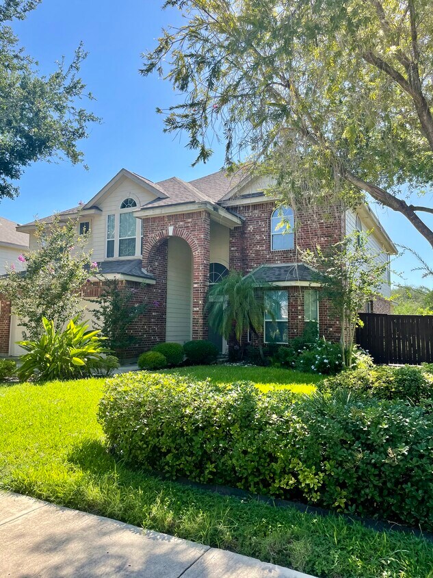 917 N 51st St, McAllen, TX 78501 House for Rent in McAllen, TX