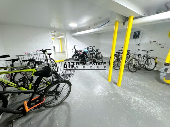 Building Photo - 74 S Huntington Ave