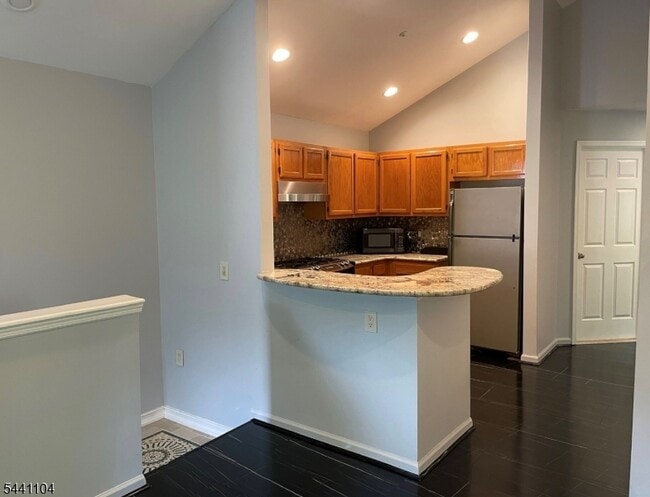 Building Photo - 511 Chatfield Dr
