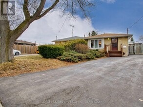 Building Photo - 38 Cypress St