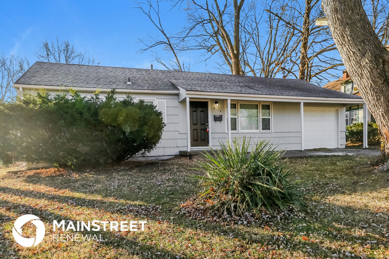 Foto principal - 6115 W 74th St
