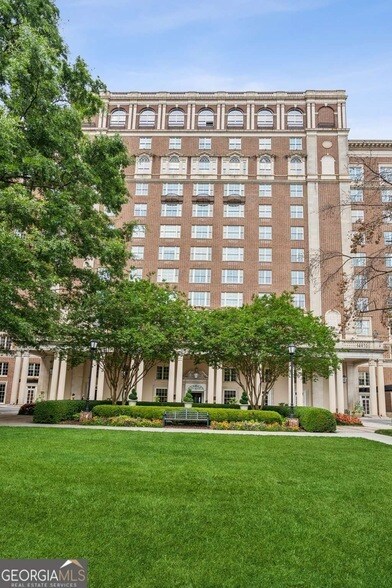 Foto del edificio - 30 5th St NE