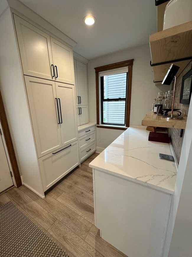 Foto del edificio - 1317 W Eddy St